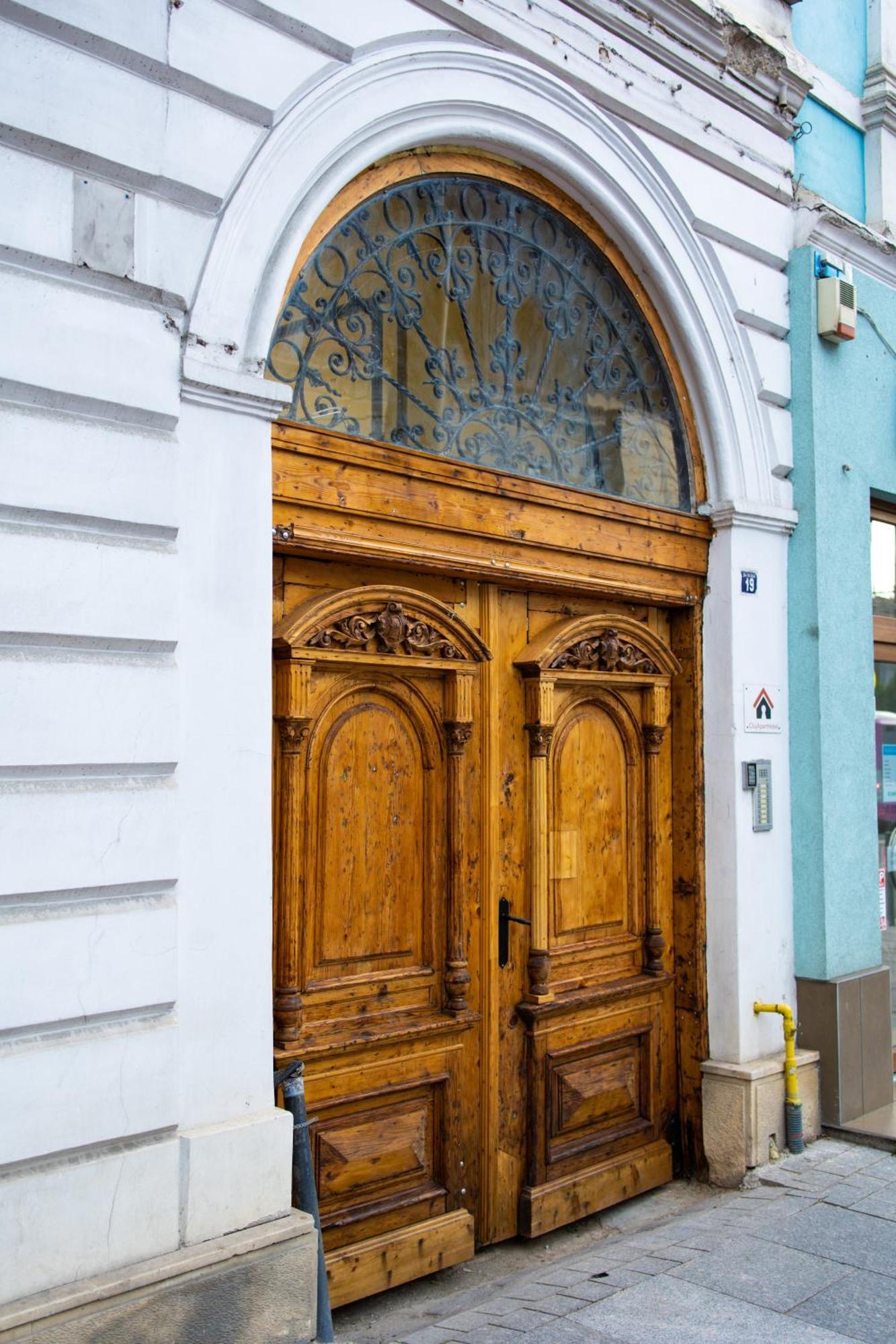 Cluj Aparthotel Екстериор снимка